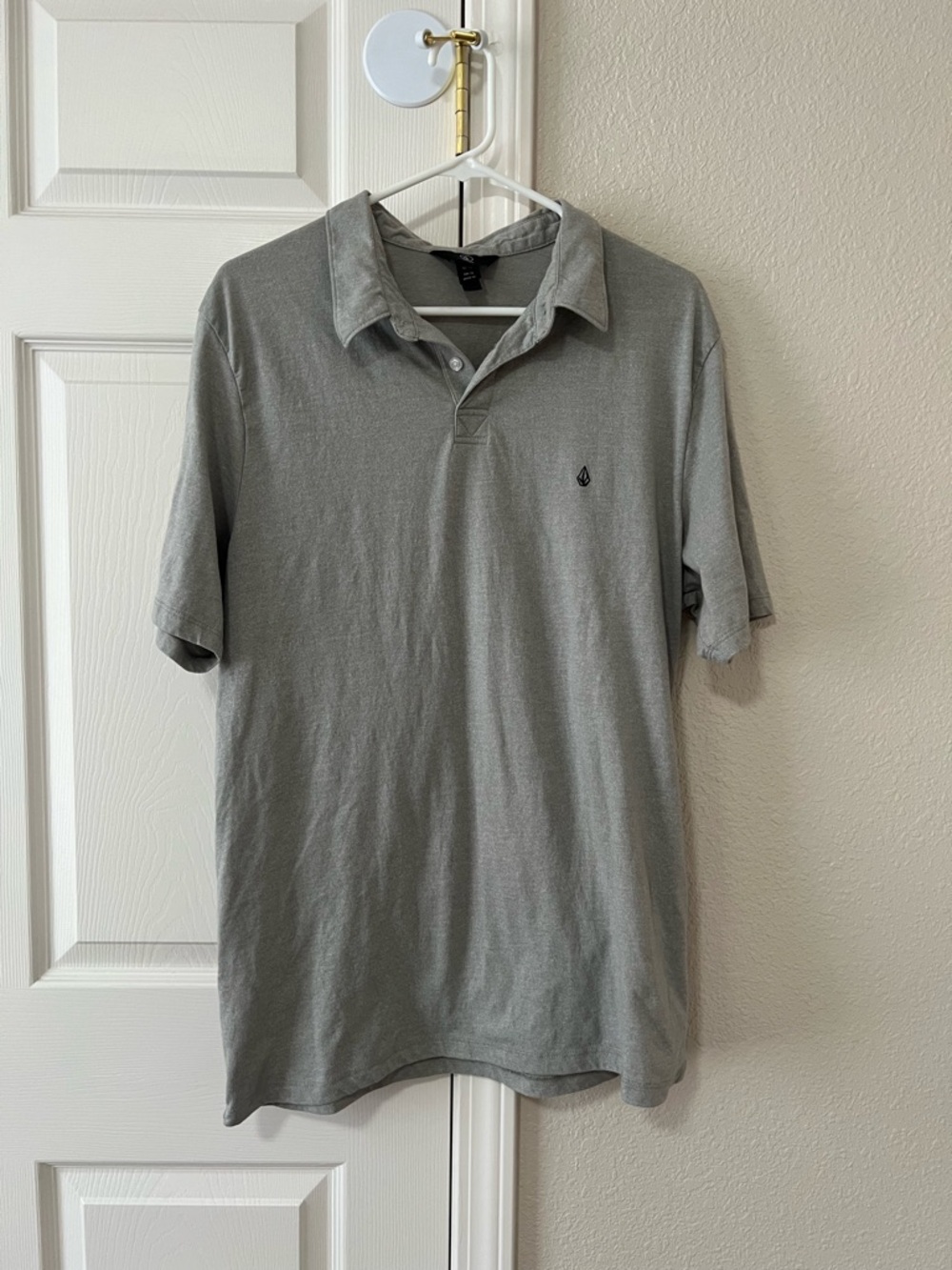 Volcom Men's Grey Short Sleeve Polo Shirt Size XL